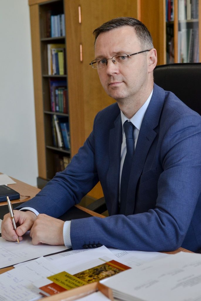 ректор Хахомов Сергей Анатольевич