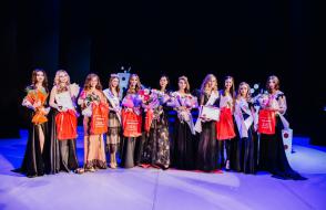 Карина Мельникова завоевала титул «Мисс Жлобин - 2018»